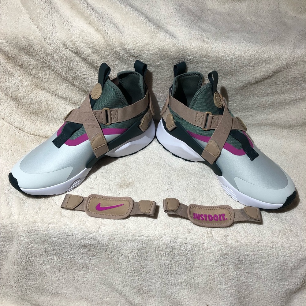 New Nike Air Women’s Huarache City Running Size 11 - Picture 6 of 8